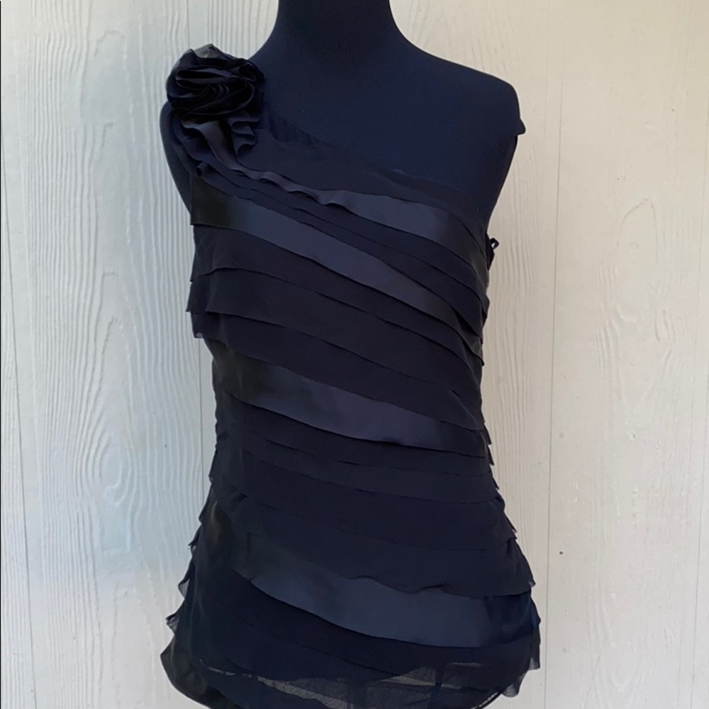 White House Black Market One shoulders sleeveless